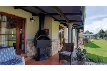 Le Rendezvous Apartment, Dullstroom - 5