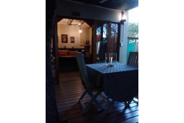 Lebombo Wattle Forest Chalet, Hluhluwe - 4