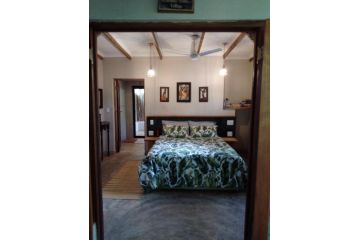 Lebombo Wattle Forest Chalet, Hluhluwe - 3