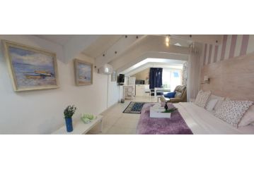 LekkeBly Boutique Loft Apartment, Paternoster - 1