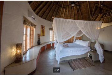 Villa Leopards Lookout Guest house, Marloth Park - 2