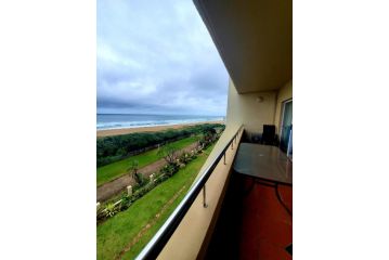 L'Escalier Cabanas 404 Apartment, Amanzimtoti - 3