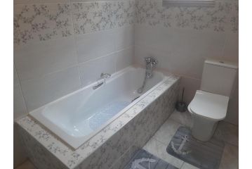 Lesedi Self Catering Apartment, Pretoria - 5