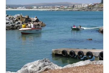 Lewens-Essens on C Guest house, Yzerfontein - 1