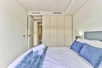 LGBTQ+Family welcome! Brand new, secure, fast Wifi Apartment, Cape Town - 3