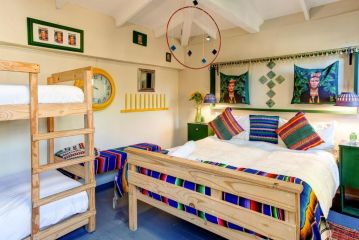 Liams Cottage - Family 4 Sleeper En-Suite Room Guest house, Strand - 2