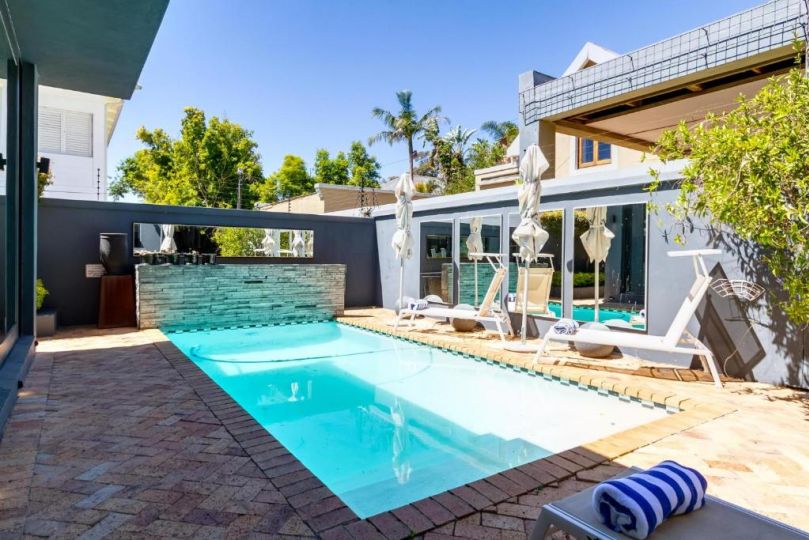 Life & Leisure Communal-Living Guest house, Stellenbosch - imaginea 3