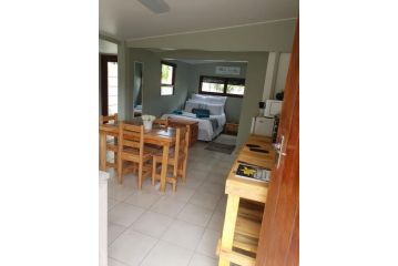 Lillys Rest Apartment, George - 3