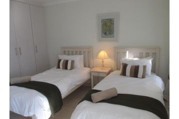 Point Village Accommodation - Linda Apartment, Mossel Bay - 1