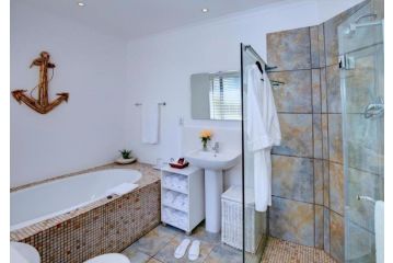 Linkside 1 Self-catering Apartment, Mossel Bay - 5