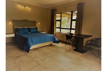 Lion King Guest house, Marloth Park - 3
