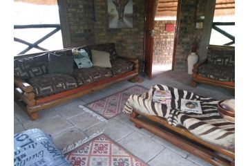Lions Lair Apartment, Marloth Park - 4