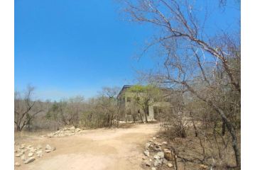 Lionsview Private Lodge - 6 Lions Villa, Marloth Park - 1