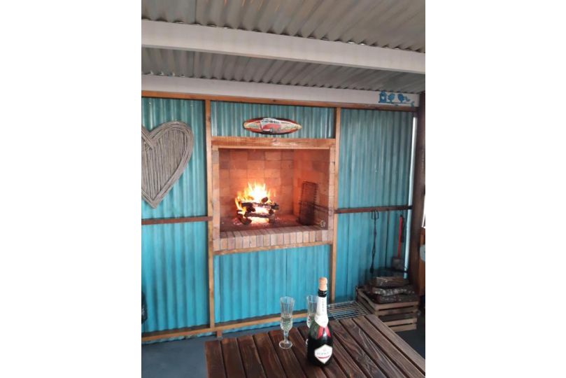 Little Camelot Chalet, Langebaan - imaginea 11