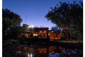 Little Forest Farm Guest house, Magaliesburg - 2