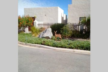 Little Italy Beachouse Apartment by Mykonos Apartment, Langebaan - 4