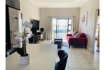 Little Nest at Burgundy Apartment, Cape Town - 3