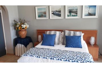 Little Umhlanga. Sunflower suite. Bed and breakfast, Pretoria - 3