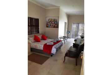 LivingAtLarge Hotel, Langebaan - 2