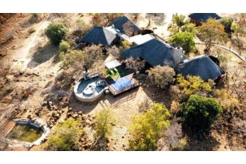Livingstone Bush Lodge, Mabalingwe Guest house, Bela-Bela - 2