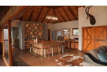 Livingstone Bush Lodge, Mabalingwe Guest house, Bela-Bela - 1