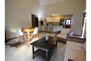 Lodge 54 Apartment, Hoedspruit - 3