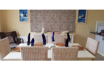 Lodge 90 - Pinnacle Point Estate Villa, Mossel Bay - 4
