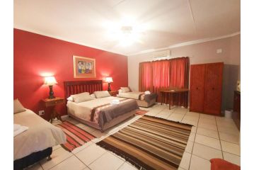 Loerie Guesthouse Guest house, Hoedspruit - 1