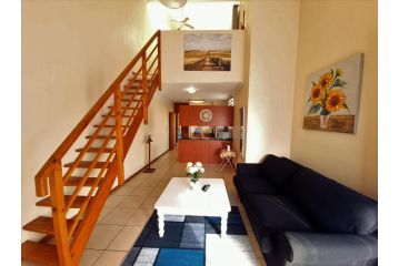 Apartments on Lunnon St, Hatfield, Hillcrest Apartment, Pretoria - 2