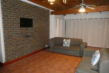 Lofty urban Guest house, Pretoria - 1