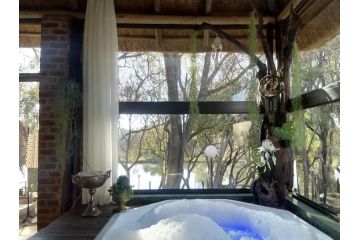 Lone Wolf's Lair Villa, Parys - 1