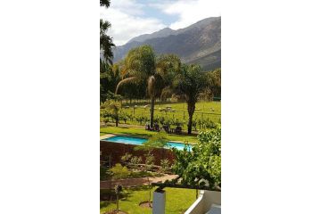 Long Acres Cottages Chalet, Montagu - 2