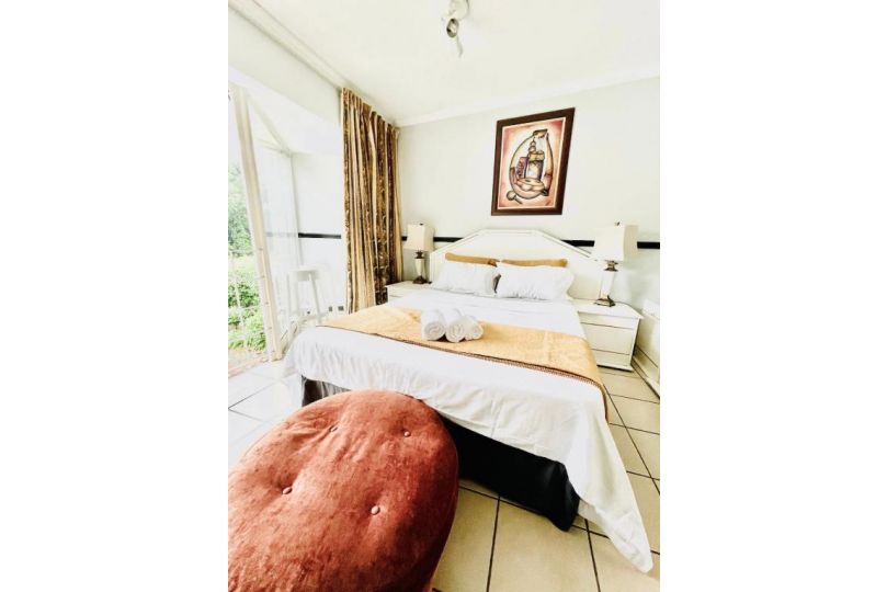 Lovely 2 bedroom duplex apartment (self-catering) Apartment, Johannesburg - imaginea 6