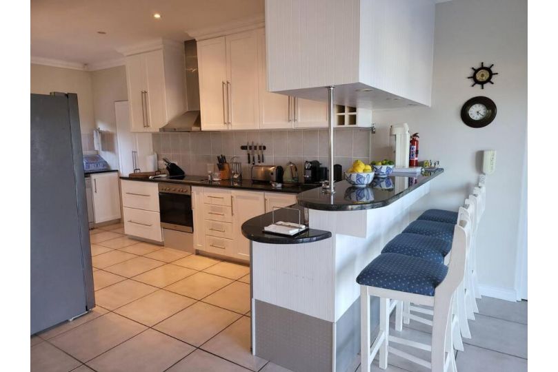Lovely 2 bedroom rental unit with exquisite views Guest house, Plettenberg Bay - imaginea 7