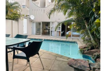 Lovely 2 bedroom unit with private pool. Apartment, Durban - 2