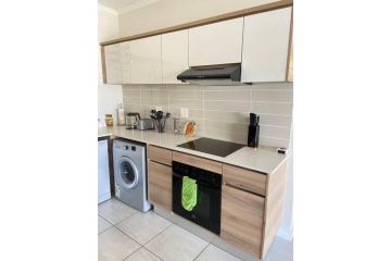 Lovely apartment in Kikuyu Waterfall Estate, Waterfall City Apartment, Midrand - 5