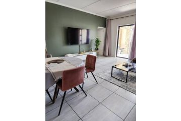 Lovely apartment in Kikuyu Waterfall Estate, Waterfall City Apartment, Midrand - 4