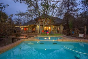 Lovely holiday home bordering Kruger National Park Guest house, Marloth Park - 2