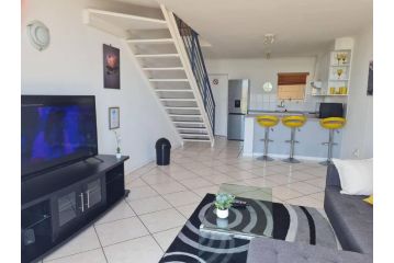 Lovely one bed/Studio apartment at Century City Apartment, Cape Town - 2