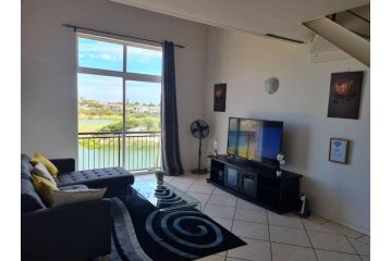 Lovely one bed/Studio apartment at Century City Apartment, Cape Town - 4