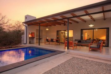 Cheetah's Run Villa, Marloth Park - 2