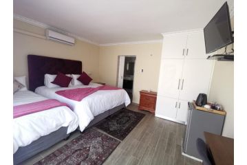 Lucolo Palace B&B - East London Guest house, East London - 3