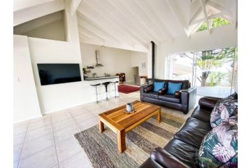 Luxurious central Knysna home Guest house, Knysna - 2