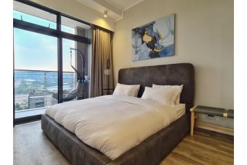 Luxurious Menlyn Maine 1 Bedroom on 12th Floor with stunning views Apartment, Pretoria - 1