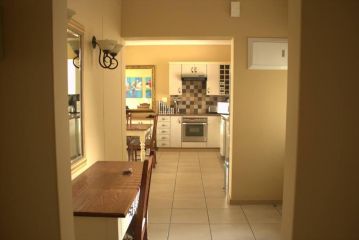 Luxurious Villa for Four Villa, Mossel Bay - 5