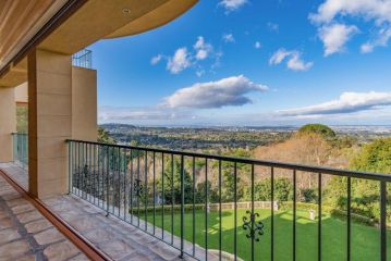 Luxurious Villa in the Winelands Villa, Cape Town - 1