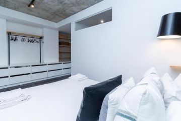 Luxury Apartment in Cape Town City Centre Apartment, Cape Town - 5