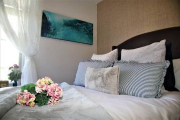 Luxury Apartment in Umhlanga Rocks Apartment, Durban - 3