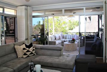 Luxury Apartment in Umhlanga Rocks Apartment, Durban - 5