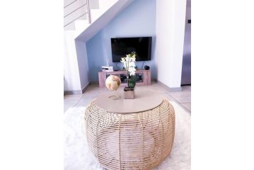 Luxury Apartments @ Summerset Apartment, Midrand - 3